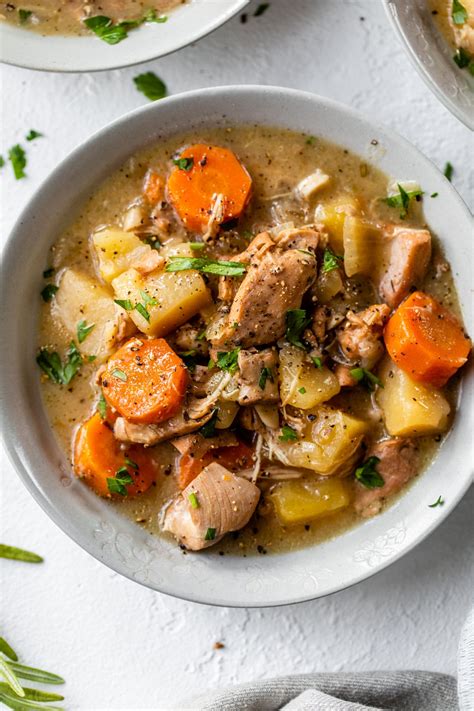 Slow Cooker Chicken Stew with Bacon .